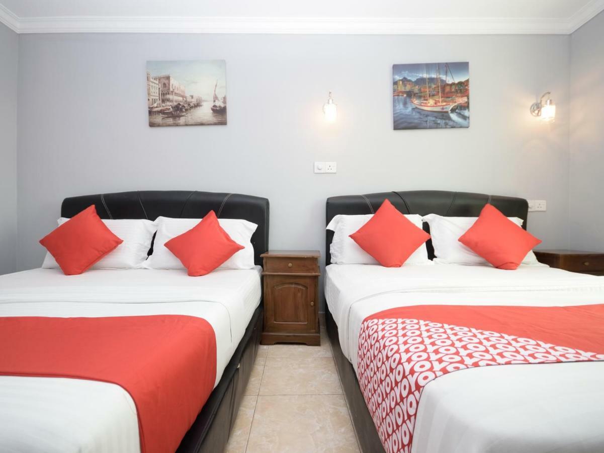 Oyo 892 Hotel Grand Nadia Лабуан Экстерьер фото